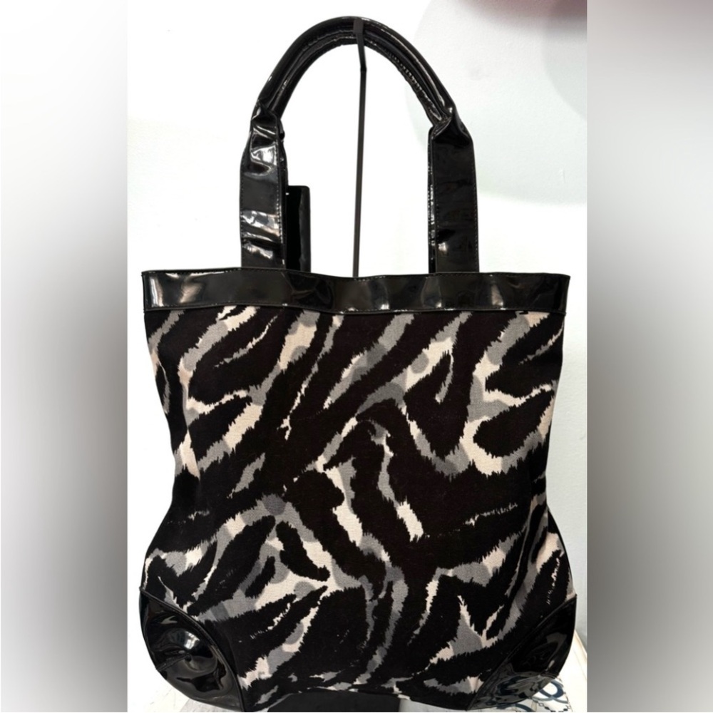 Betsyville Zebra Print Tote with Black Handles - Picture 4 of 7